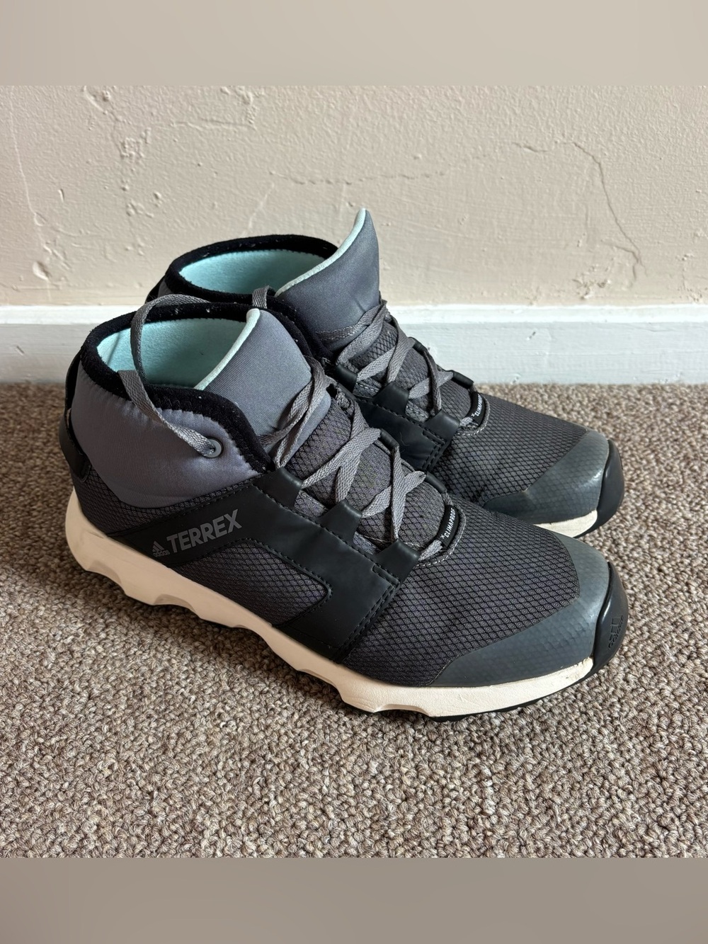 Adidas Trail Shoes Size 9